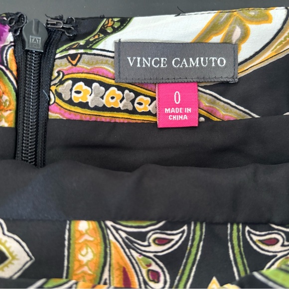 Vince Camuto Elegant Black and Purple Patterned Skirt - Picture 2 of 10